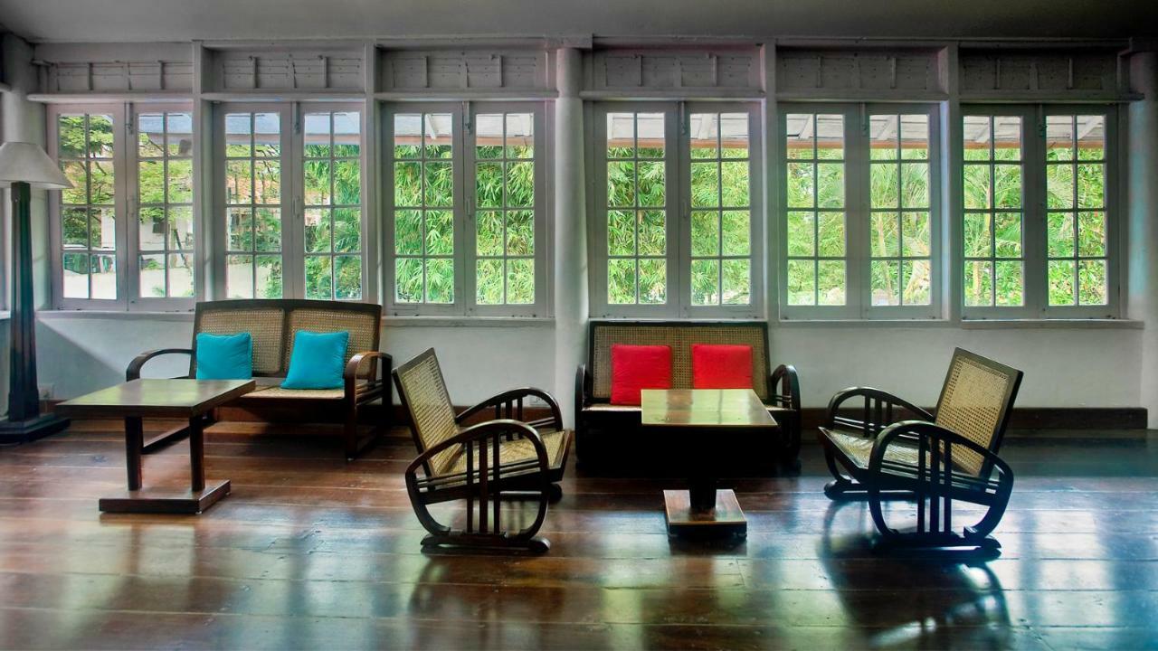 Готель Neemrana'S- Tower House Kochi Екстер'єр фото