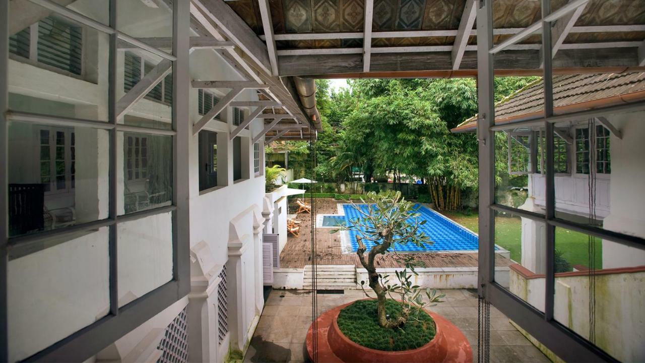Готель Neemrana'S- Tower House Kochi Екстер'єр фото