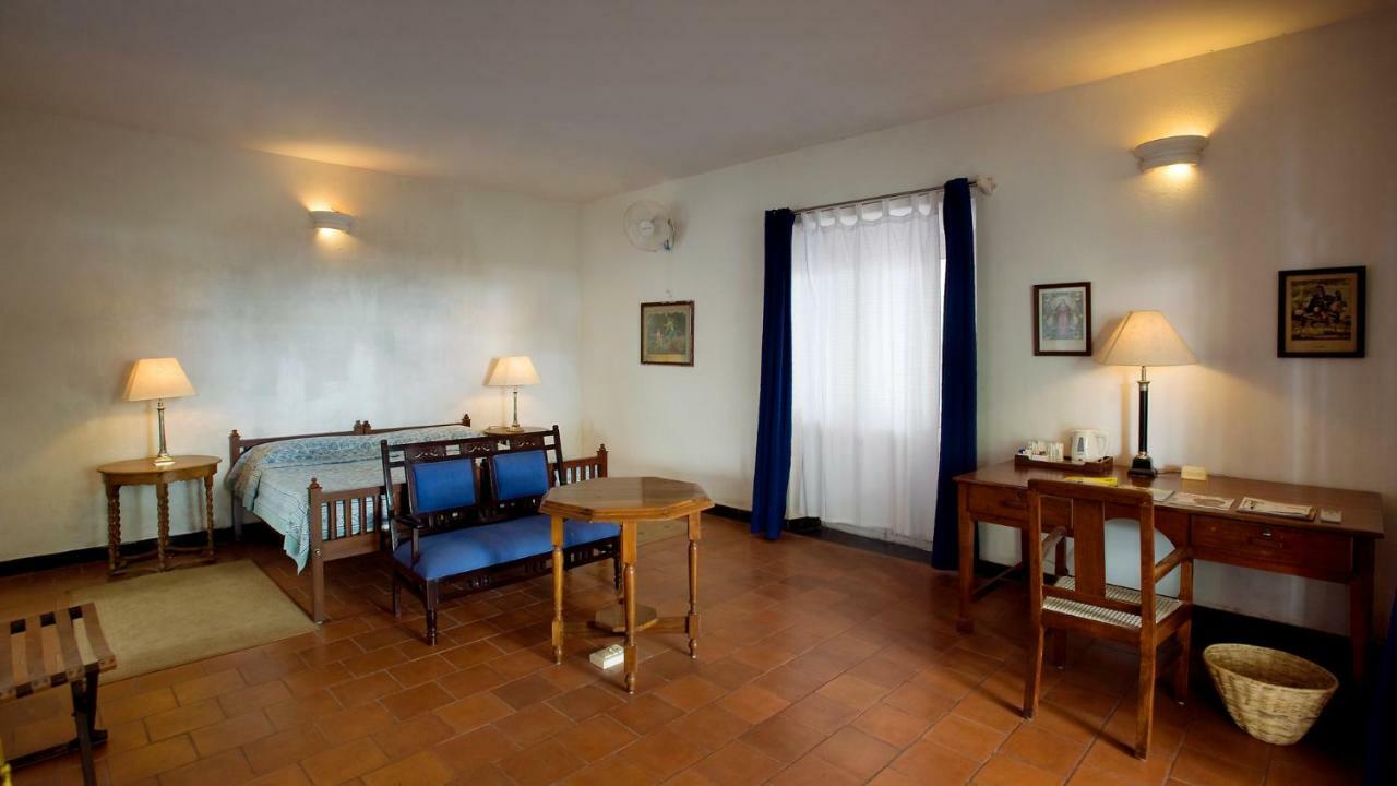 Готель Neemrana'S- Tower House Kochi Екстер'єр фото